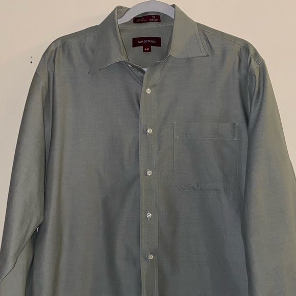 Nordstrom women’s‎ button down shirt size 16-37 light green 100% cotton spring - Picture 2 of 8